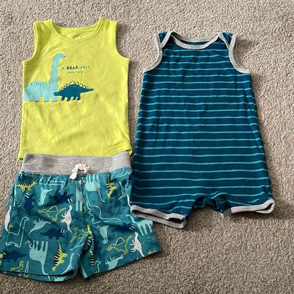 Carter's Baby Boys "A-Roar-Able Little Fella" Dinosaur 3-Piece Shirt/Shorts Set